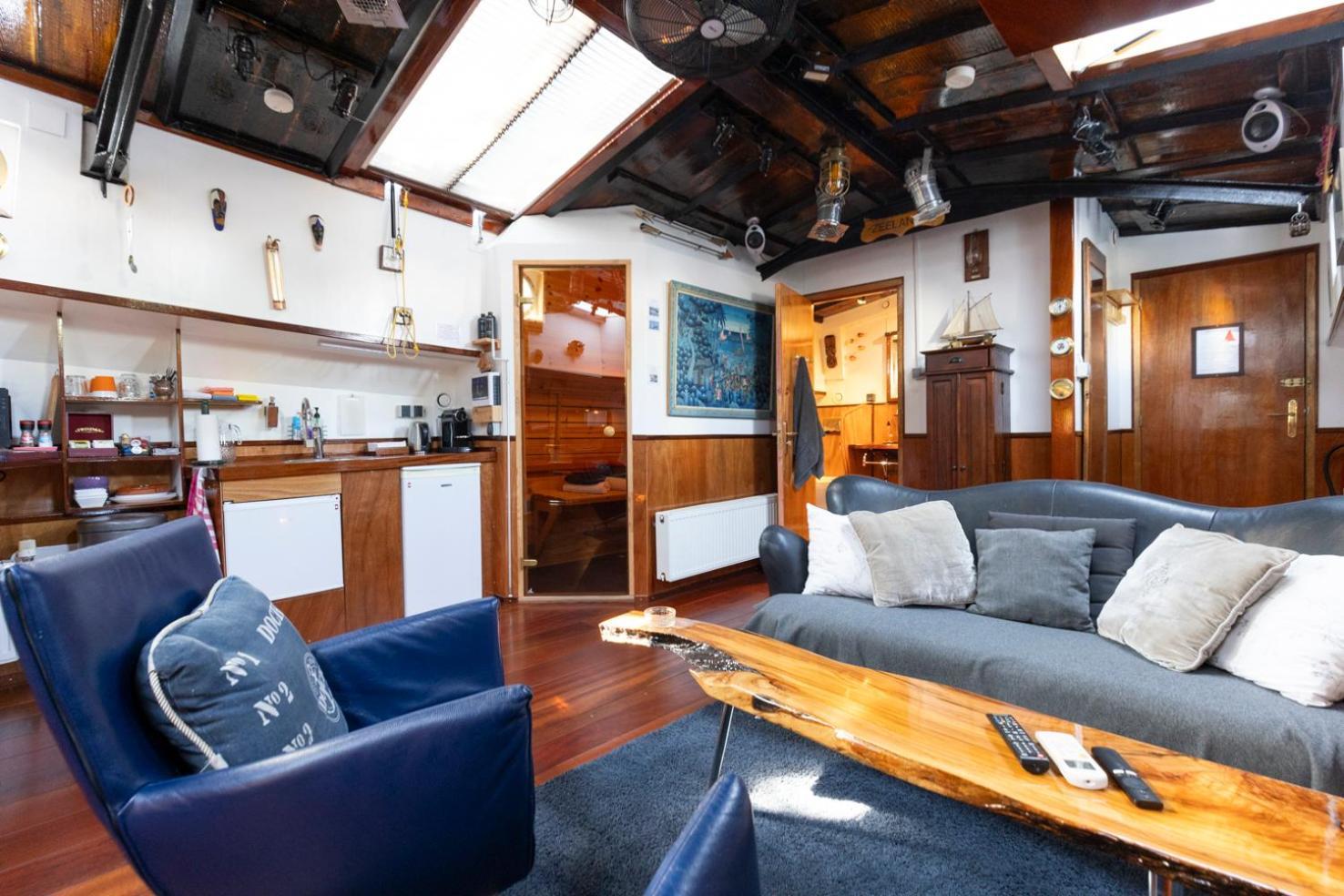 Hotel Anna Houseboat Ámsterdam Exterior foto